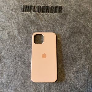 iPhone 12 | 12 Pro Silicone Case
